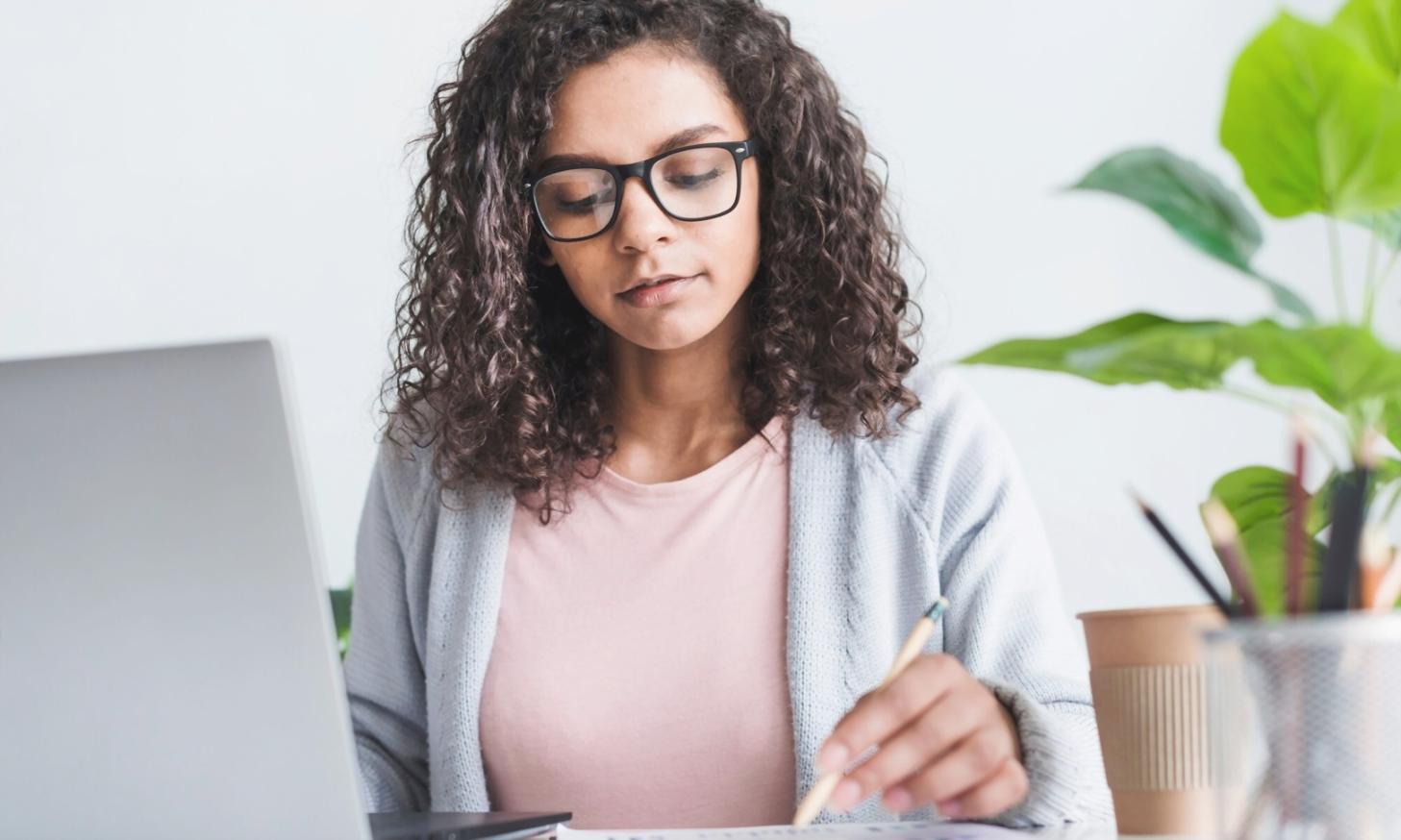 Beauty-Ausbildung in modernem Studio